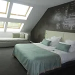 贝斯特韦斯特普拉斯别墅圣安东尼spa酒店 4*