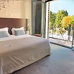 Western Saint Antoine &