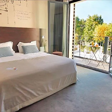 Western Saint Antoine & 4*