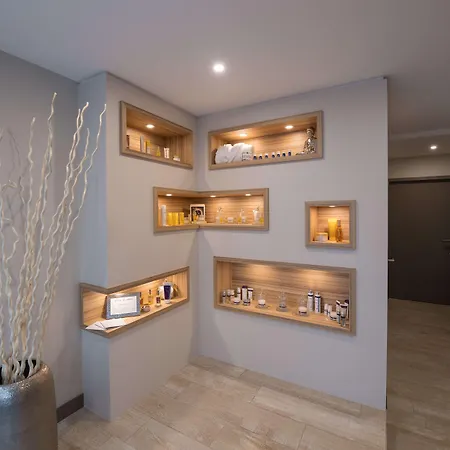 Western Saint Antoine & Hotell