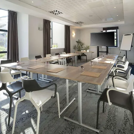 Western Saint Antoine & Hotell