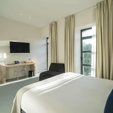 Western Saint Antoine & Clisson