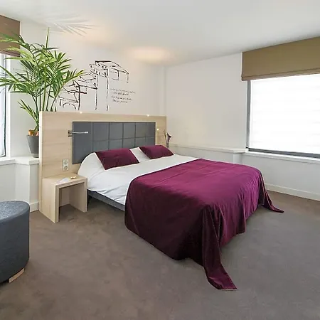 Western Saint Antoine & 4*