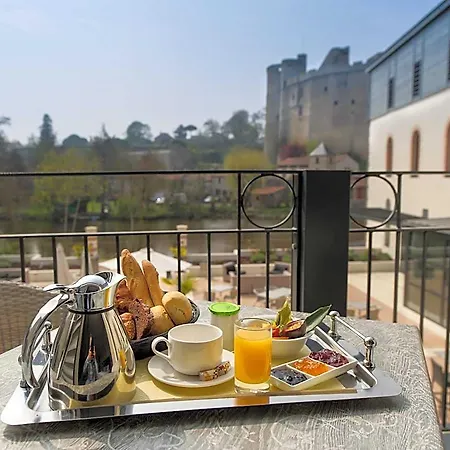 Hotell Western Saint Antoine & 4*