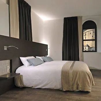 Western Saint Antoine & 4*