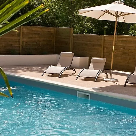 Western Saint Antoine & 4*