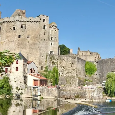 Western Saint Antoine & Hotell 4*