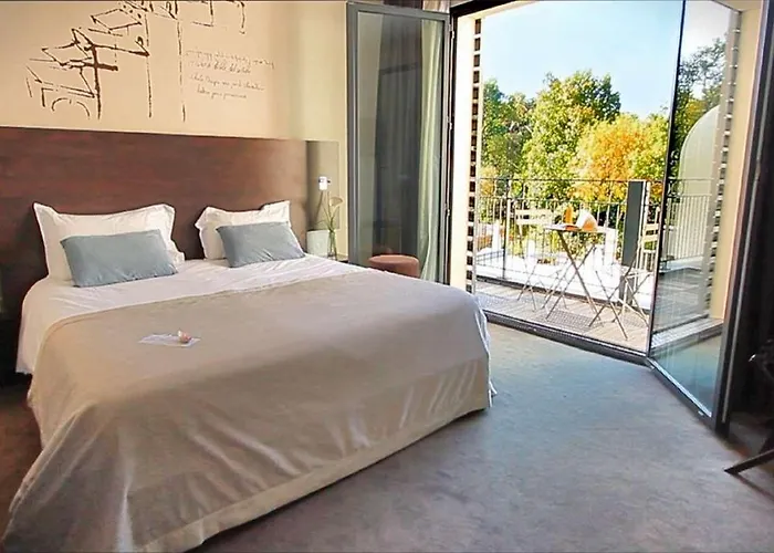 Western Saint Antoine & 4*