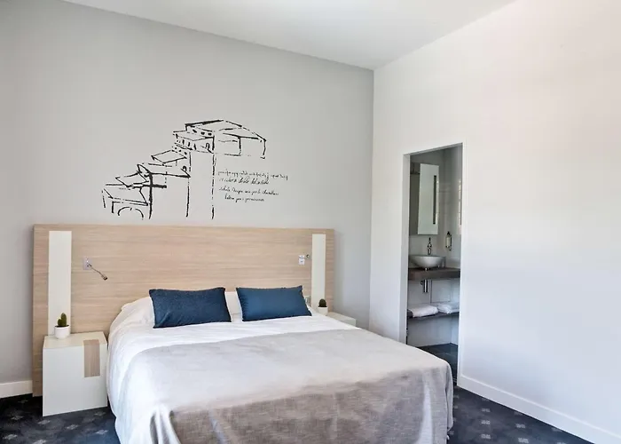 Western Saint Antoine & 4*