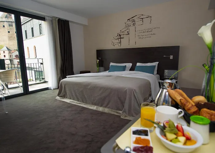 Western Saint Antoine & 4*