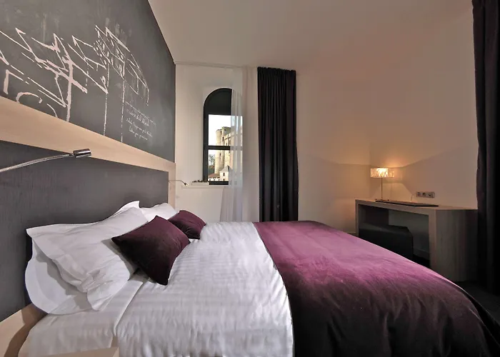 Western Saint Antoine & 4*