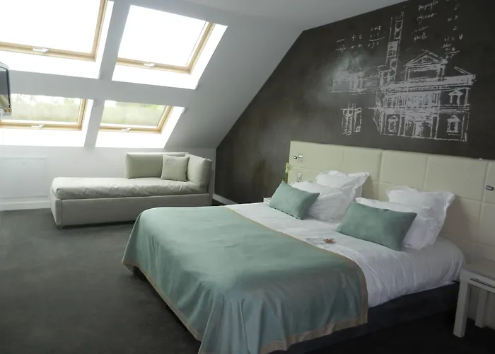 Western Saint Antoine & 4*