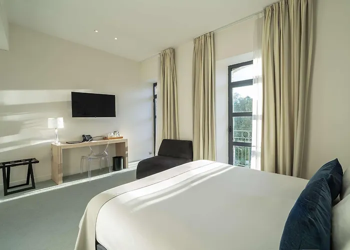 Western Saint Antoine & Clisson