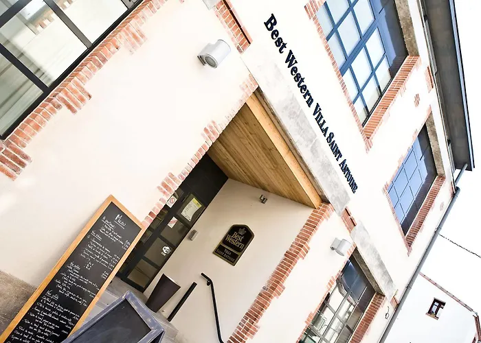 Western Saint Antoine &